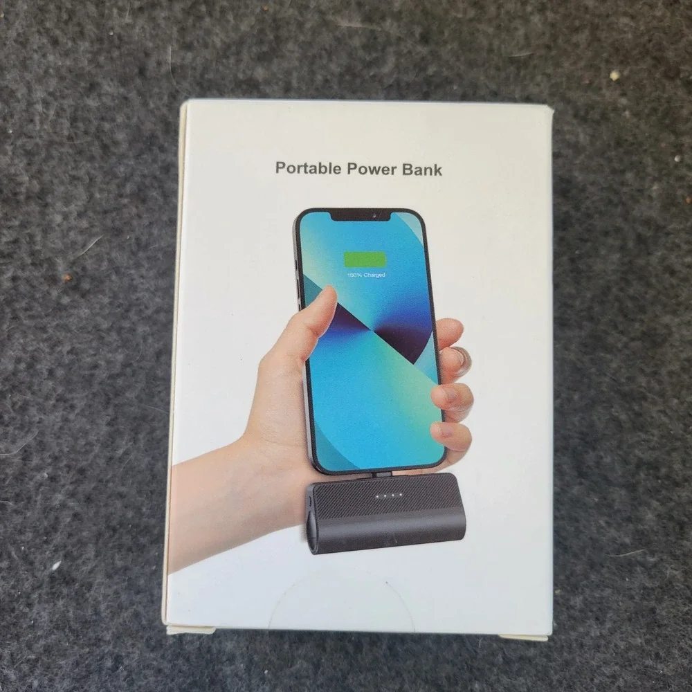 ZENS Magnetic Single Powerbank, portable wireless charger for iPhones.‎